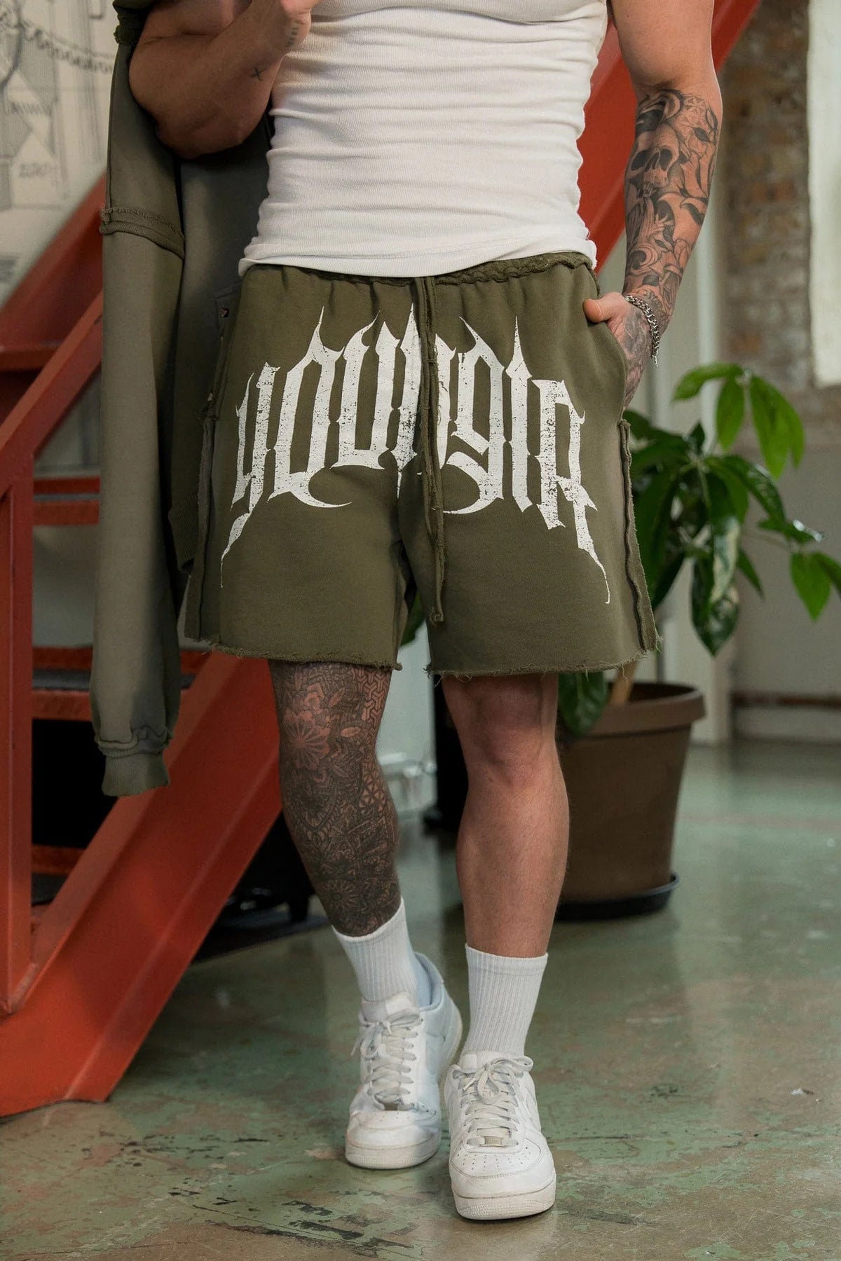 1012 - Broken Style Shorts